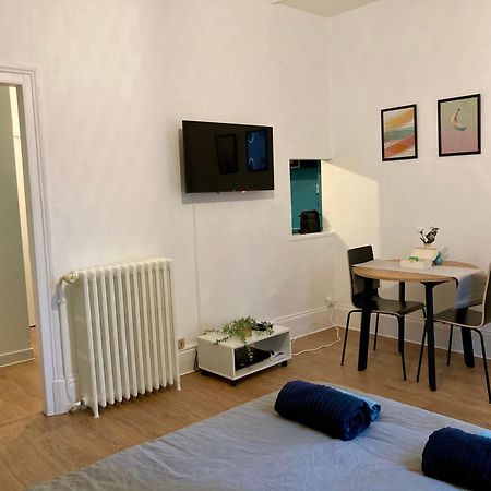 T1 Le Pastel Parking Netflix Wifi Gare Lägenhet Évreux Exteriör bild